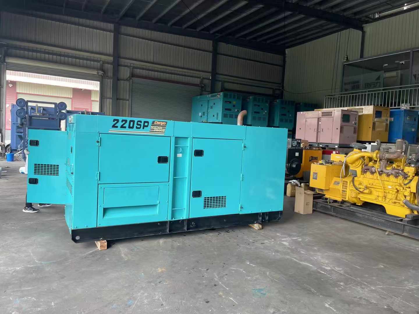 后安镇800kW 柴油发电机的输出电流波动范围是多少?